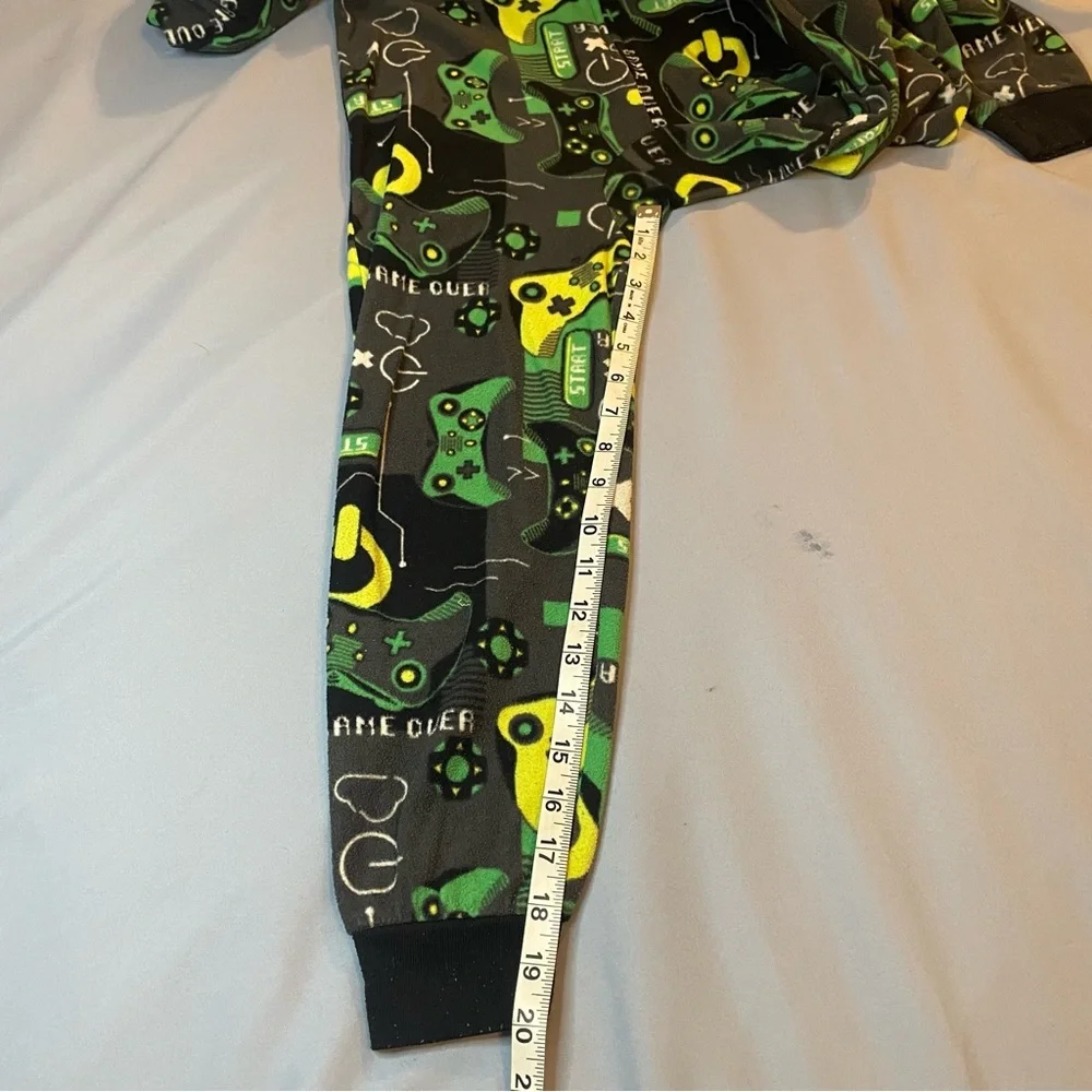 Kids Gaming-Themed One Piece Pajama Size M/M 7/8